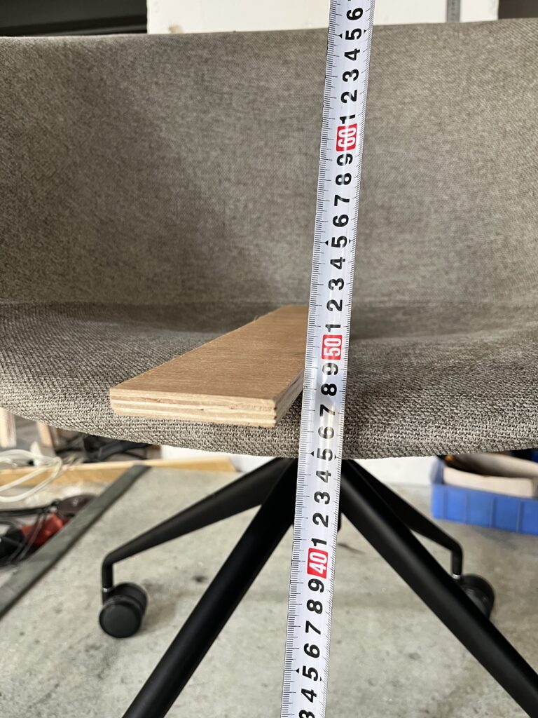 non-standard office lounge chair